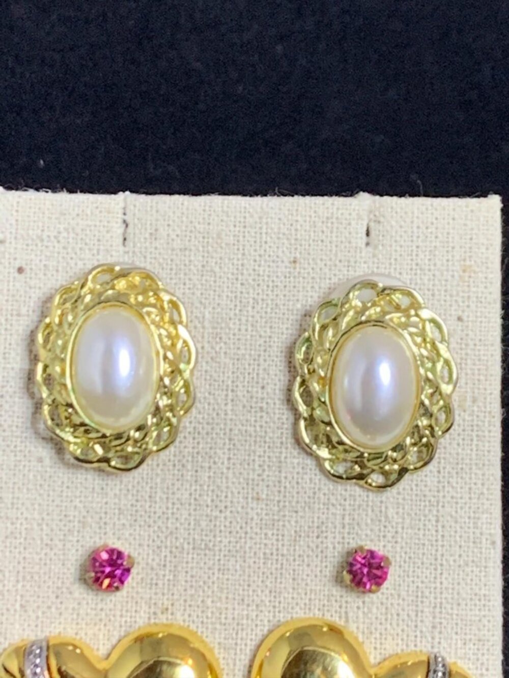 Lot of 3 Pair of Avon Pierced Earrings (2115) - Picture 3 of 5
